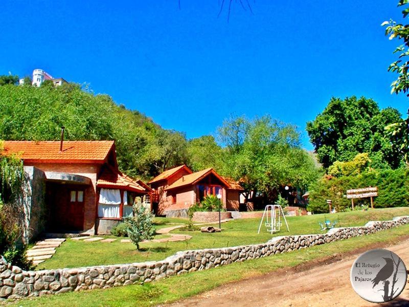 Cabanas El Refugio De Los Pajaros Merlo Exterior foto